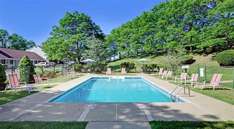 KNIGHTS INN DANVERS - Hotel Reviews, Photos, Rate Comparison - Tripadvisor