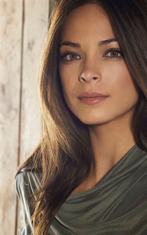 Download wallpaper girl, model, pretty, face, pose, Kristin Kreuk ...
