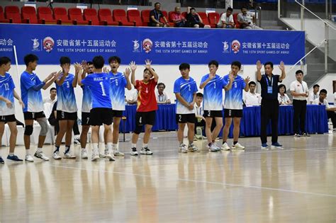 安徽省十五运青少年部排球比赛（男子乙组）在定远开赛_东方体育