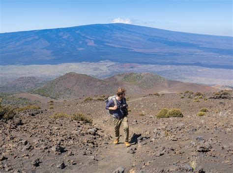 Mauna Kea Hike: Everything You Need to Know About Hiking the Tallest ...