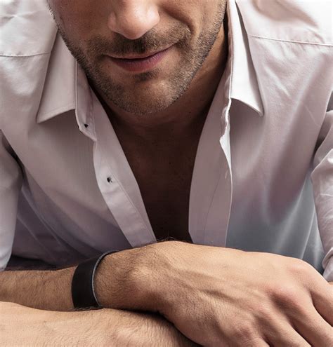 Amazon.in: Dickson EM: books, biography, latest update