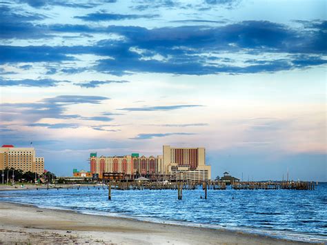10 Best Beaches Near New Orleans That Are Just a Short Drive Away (2025)