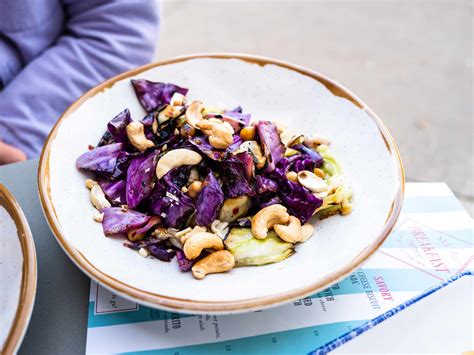 Hissy Fit - Review - The Arboretum - Austin - The Infatuation