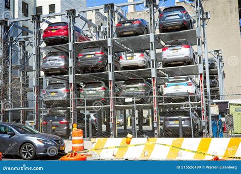 Multi-level Parking in Upper Manhattan Editorial Stock Image - Image of ...