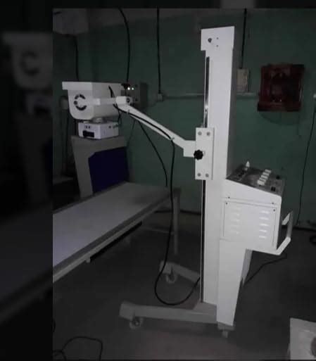 Olympicks Mobile X Ray Machine - 100 mA, Portable, High Frequency ...