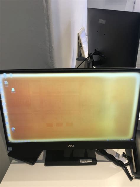 Dell Computer White Screen Problem 的图像结果