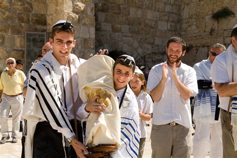 Bary: Bar Mitzvah in Israel