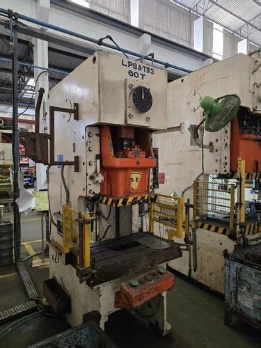 CROSS SHAFT PNEUMATIC PRESS - USED KOMATSU 60 Ton CROSS SHAFT PNEUMATIC ...