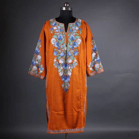 Cinnamon Base Floral Design Aari Embroidery Phiran – Kashmir origin