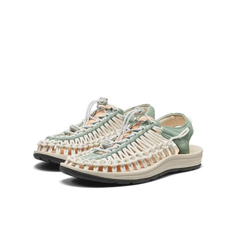 （レディース）UNEEK - Lily Pad/Peach Fuzz 【KEEN】 | FIT TWO[フィットツー]｜上野のアウトドア ...