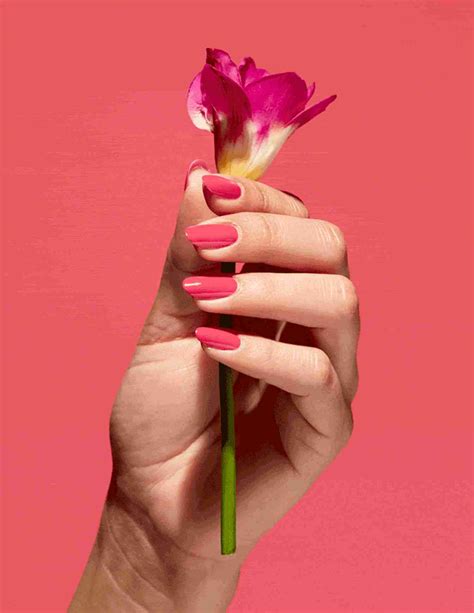 Nature Strong Nail Lacquer • Big Bloom Energy