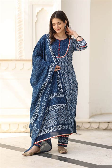 Nilima Navy Blue Kurta, Pants & Dupatta Set | Mulmul