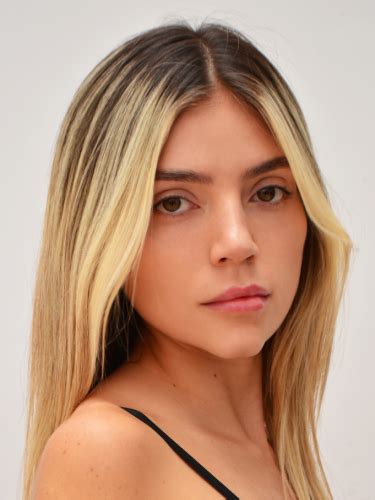 Rezultat imagine pentru Colombia Moda Models