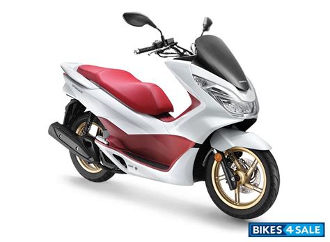 Honda PCX 150 price, specs, mileage, colours, photos and reviews ...