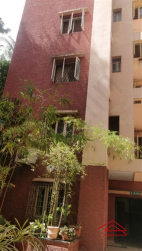 Palm Tree Place in Victoria Layout,Domlur, Bangalore | Settlin