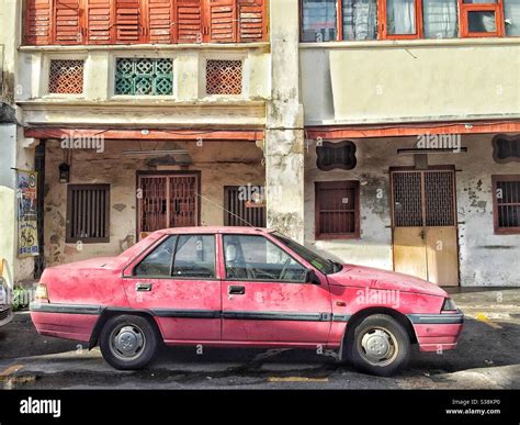 Beat Up Car High Resolution Stock Photography and Images - Alamy