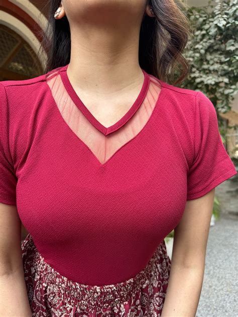 Athena Net Tshirt – Burgundy – The Wink Label