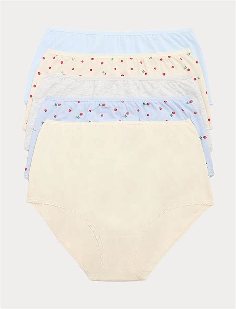 Buy 5pk Cotton Lycra™ Printed Full Briefs at Marks & Spencer