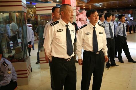 国保民警到新平县革命烈士陵园开展忠诚教育活动云南省公安厅