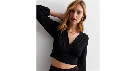 Black Ribbed V Neck Long Sleeve Crop Top | New Look