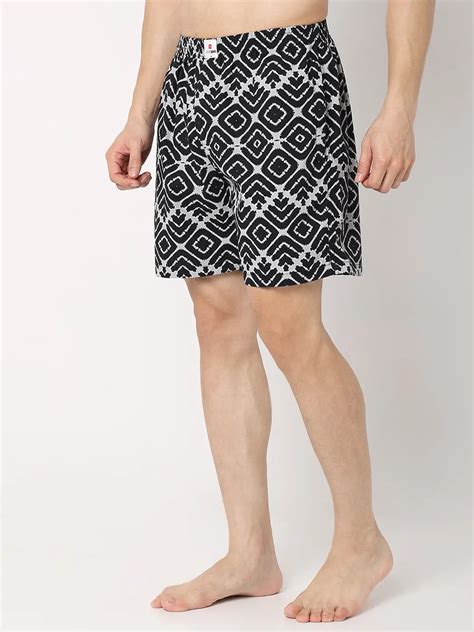 Underjeans By Spykar Men Premium Black Cotton Blend Regular Fit Boxer ...