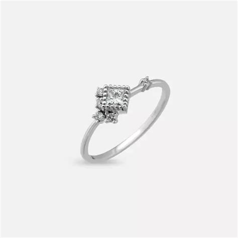 0.30 CT Princess Cut Diamond White Gold Ring