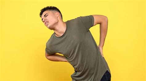 Crohn's Disease And Back Pain: Expert Explains The Connection Between ...