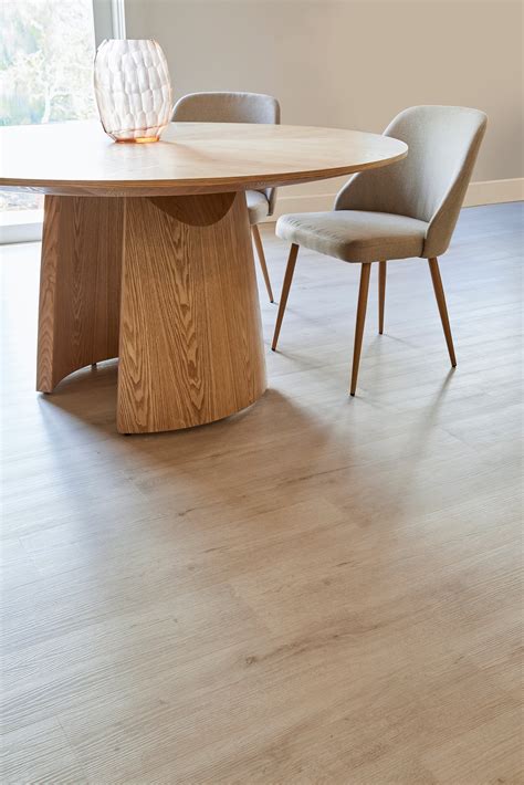 Explore Chesterfield 2.0 LVT | Flooring Xtra NZ