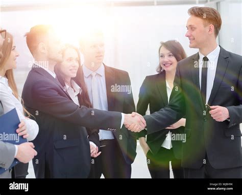 Future Business Partnership 的图像结果