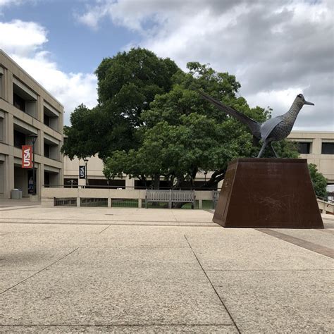 UTSA extends spring break and moves classes online due to coronavirus ...