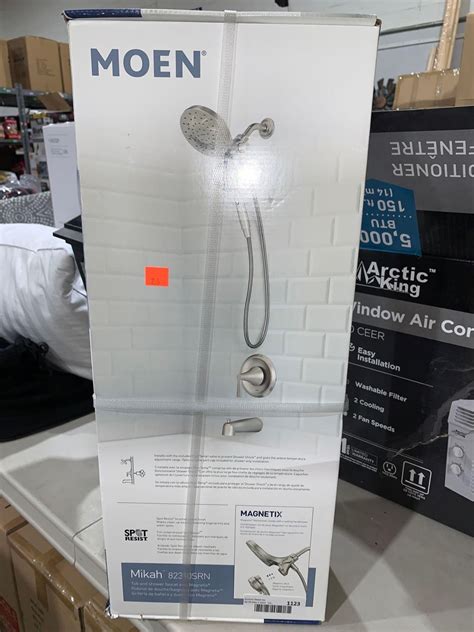 Moen Mikah 4-Piece Magnetix Shower Head Set - Brushed Nickel