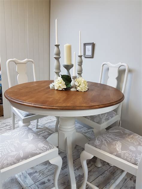 Painted oak dining table and chairs – Artofit