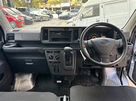 DAIHATSU HIJET VAN – Tsons Motors