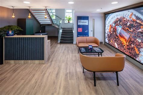 Reception Business Promo 的图像结果