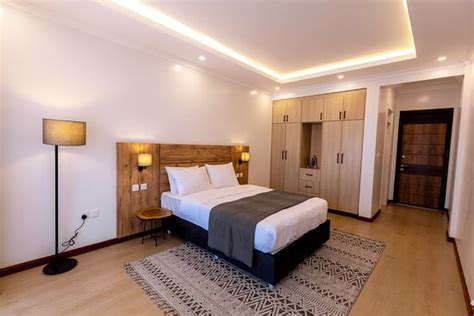 MAYA RESIDENCES (Kigali) - B&B Reviews, Photos, Rate Comparison ...