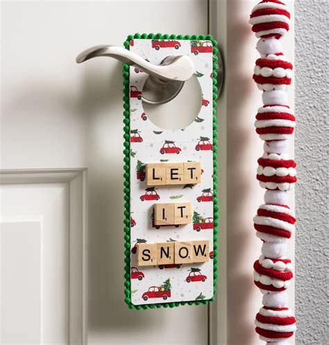 Diy Christmas Door Hangers