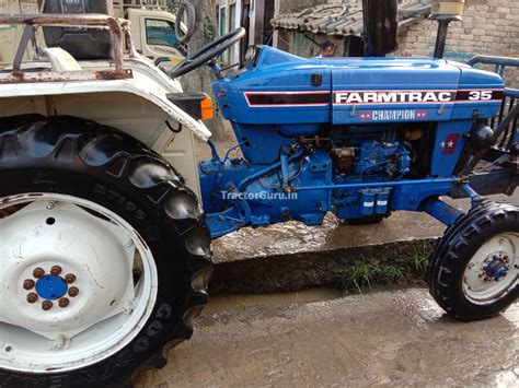 Get Second Hand Farmtrac 35 FT CHAMPION Tractor in Good Condition - 4711