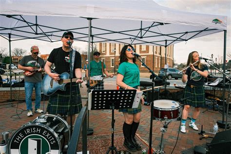 The Irish Exits @ Dohertys Apex!, Doherty's Irish Pub & Restaurant of ...