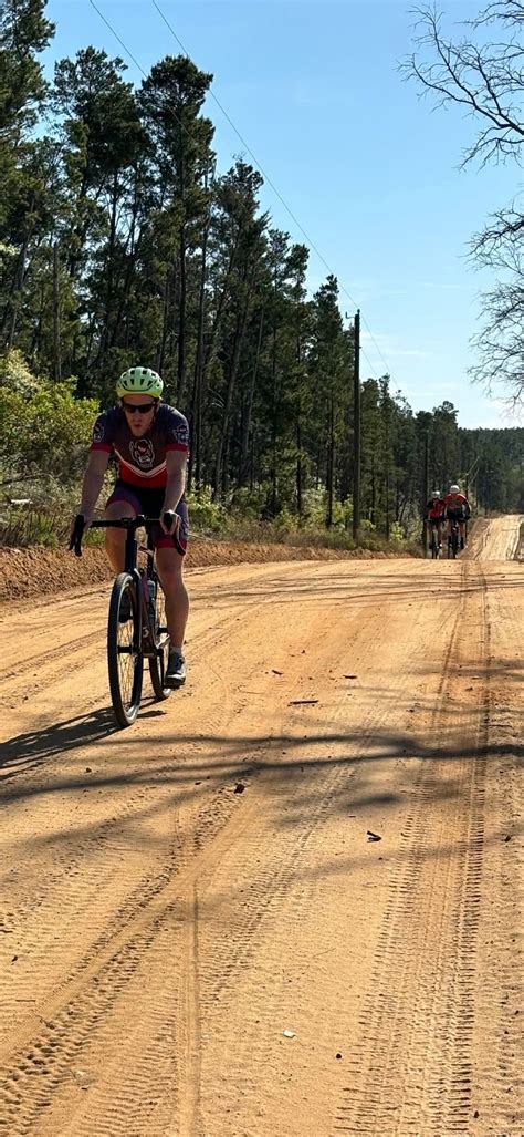 Gravel/Hills/Fun Ride, The intersection of Hwy 77 and Elkcam just north ...