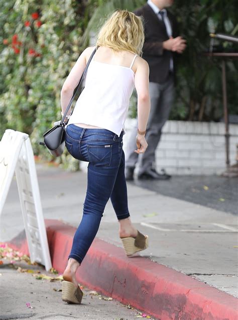 Elle Fanning Booty in Jeans - Los Angeles, June 2015 • CelebMafia