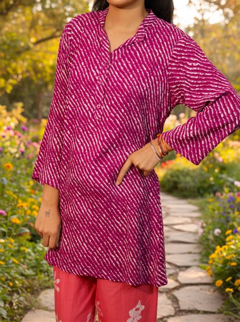 Magenta Handcrafted Kurti – Mogli Handicrafts