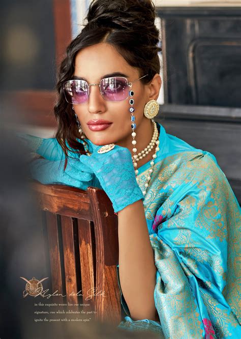 Dola Silk Turquoise Blue Saree – Sunasa