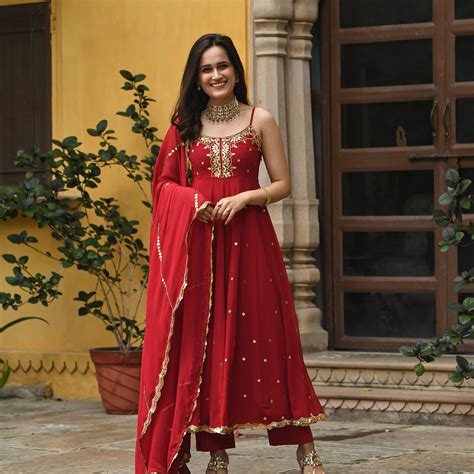 Shagun Traditional Designer Sleeveless Red Suit Set for Women Online ...