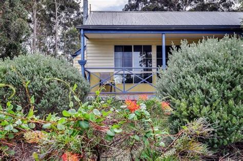 Lakes Entrance Cabins at the Best Price | cozycozy