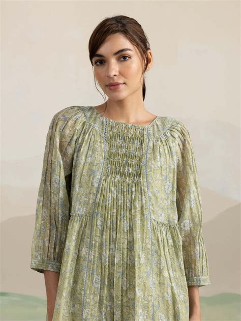 Aloe Chintz Midi Dress: Embrace Breezy Cotton Comfort