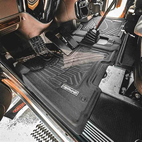 Peterbilt 389 379 385 378 357 386 365 367 384 388 Precision Fit Floor ...