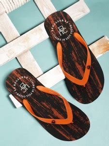 United Colors of Benetton Men Slippers - Buy United Colors of Benetton ...