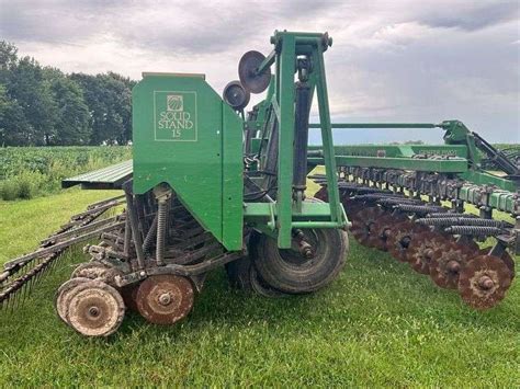 Used Great Plains No-Till Drill 的图像结果