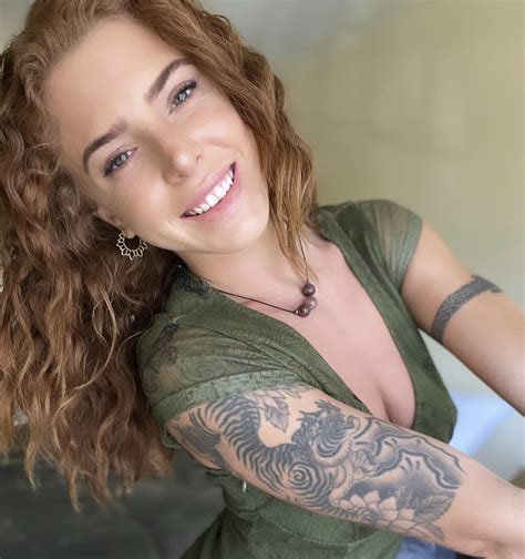 Who Is Lumi Ray? Wiki, Biography, Age, Height, Boyfriend, Family & More