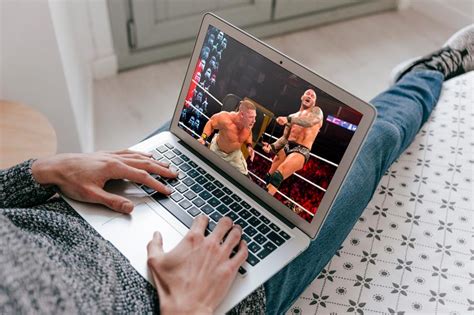 《WWE：混戰》上架雙平臺 畫面堪比WWE直播表演 - ITW01